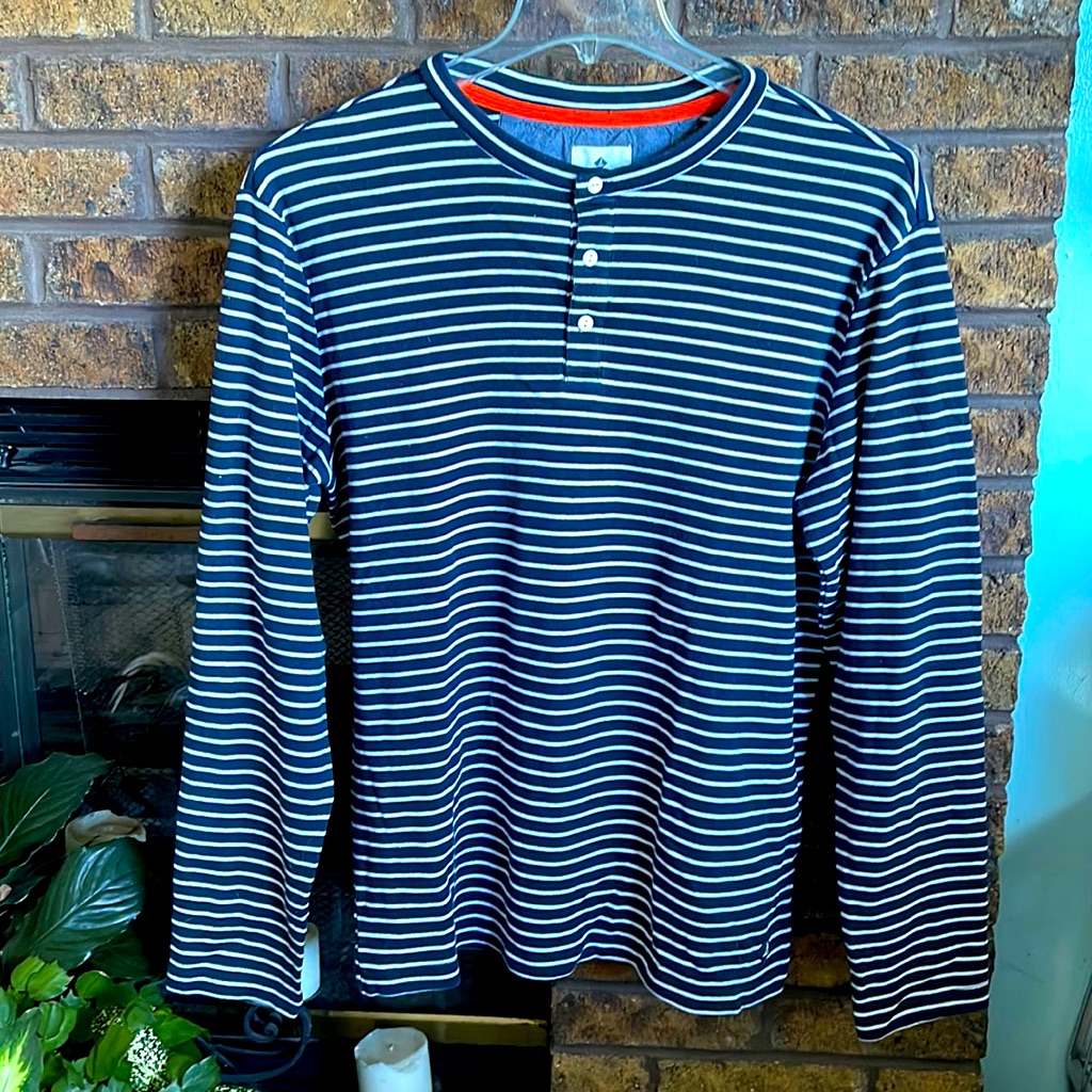 Sperry Navy Blue White Striped Tshirt